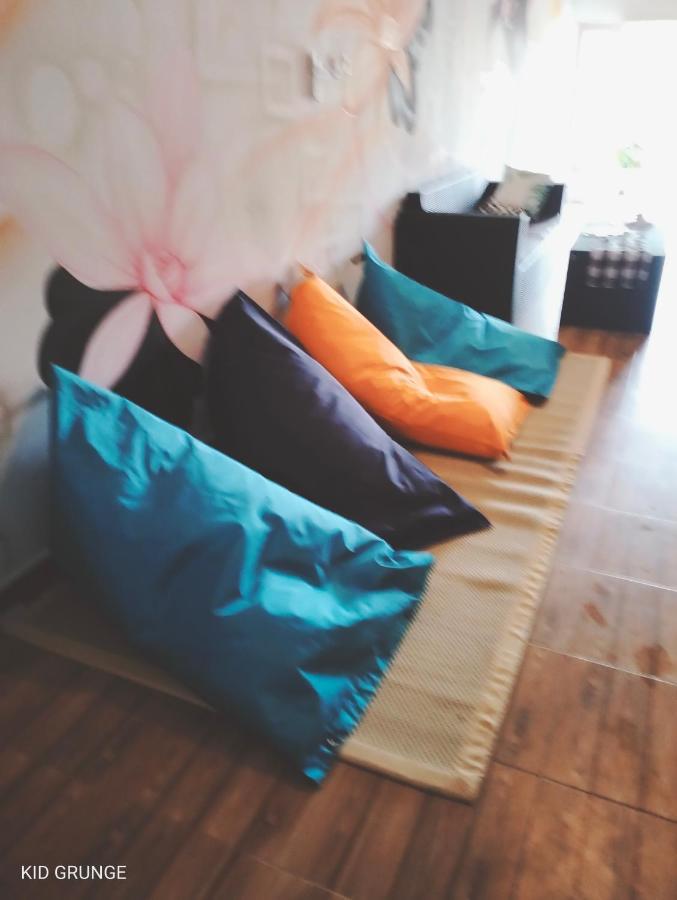 Tara Hostel Batununggul Zewnętrze zdjęcie