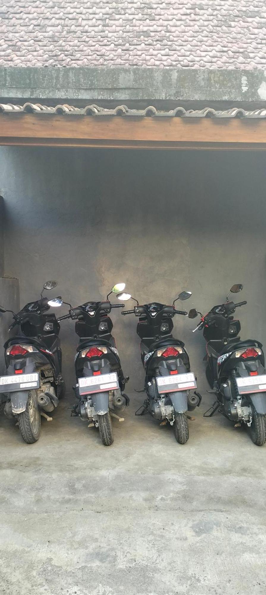 Tara Hostel Batununggul Zewnętrze zdjęcie