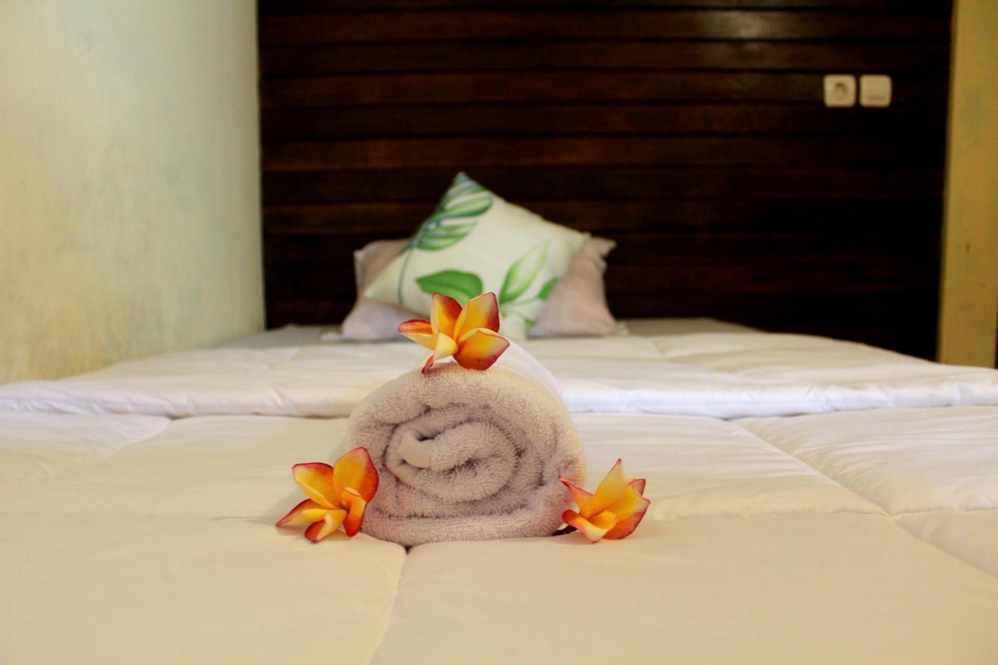 Tara Hostel Batununggul Pokój zdjęcie